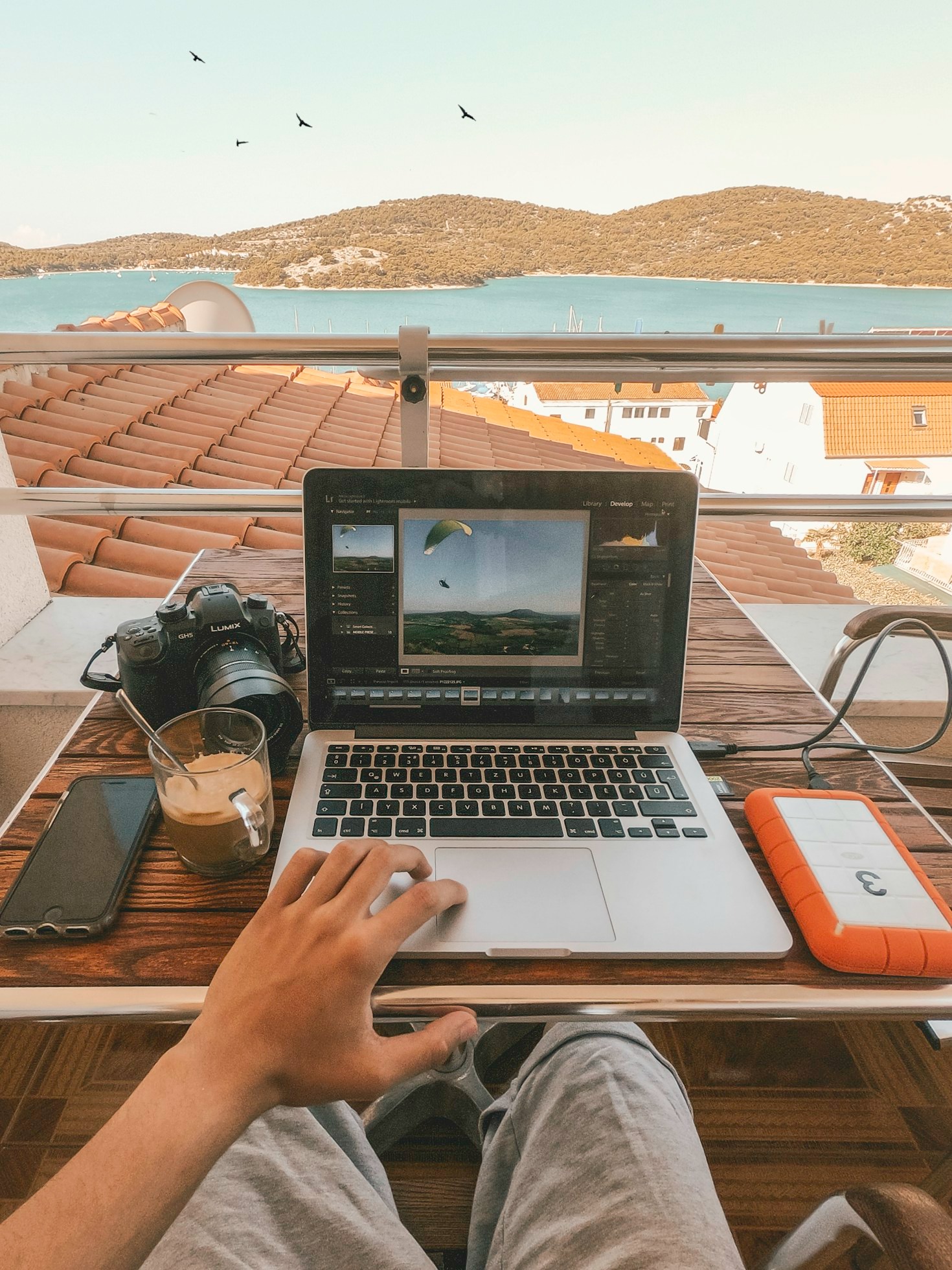 Behind the Scenes: Crafting High-Performing Content for Global Brands